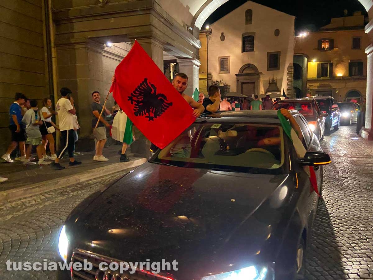 Al Sacrario esplode la festa