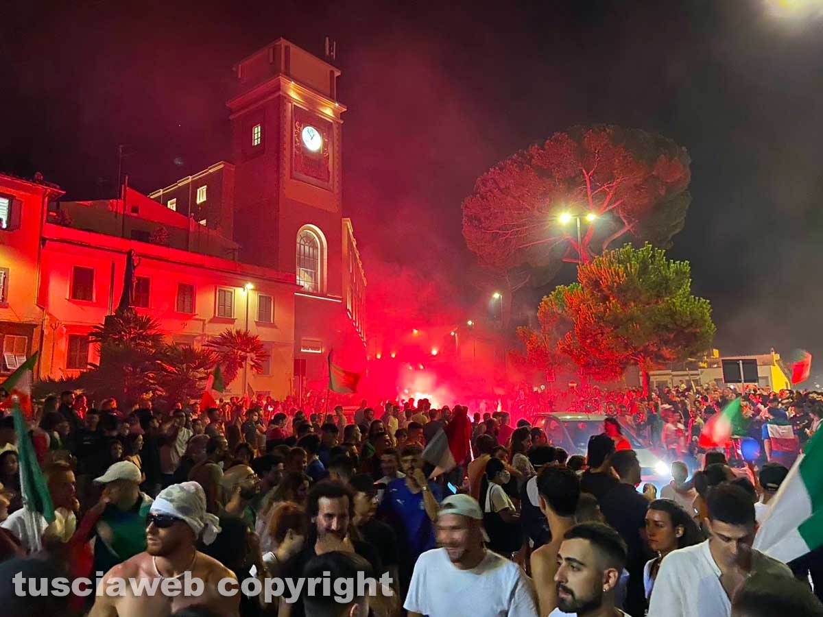 Al Sacrario esplode la festa