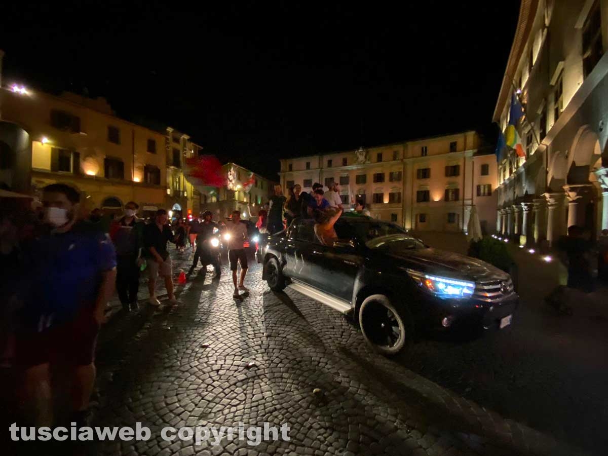 Al Sacrario esplode la festa