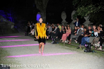 Al Sacro bosco sfilano gli abiti rinascimentali