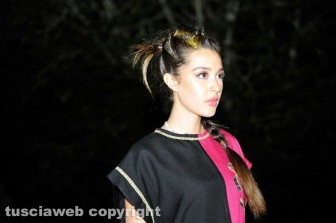 Al Sacro bosco sfilano gli abiti rinascimentali