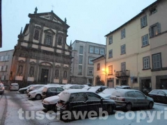 Alba con la neve a Viterbo