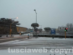 Alba con la neve a Viterbo