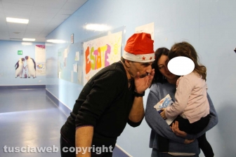 Viterbo - Alberto Mezzetti e Mammorappo a pediatria