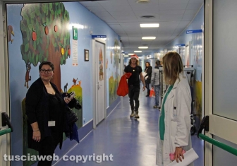 Viterbo - Alberto Mezzetti e Mammorappo a pediatria