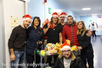 Viterbo - Alberto Mezzetti e Mammorappo a pediatria