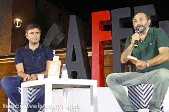 Alessandro Di Battista e Marco Lillo a Caffeina