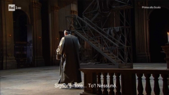 Milano - Alfonso Antoniozzi in scena nella Tosca alla Scala
