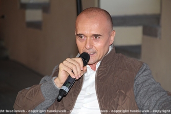 Signorini intervista Anna Tatangelo