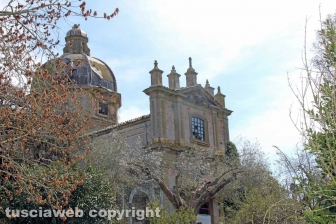 Capodimonte - Alla scoperta dell'isola Bisentina