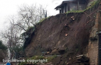 Roccalvecce – La frana in via delle province
