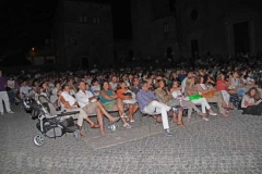 Allevi incanta una immensa platea