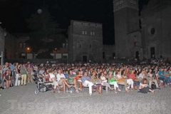 Allevi incanta una immensa platea