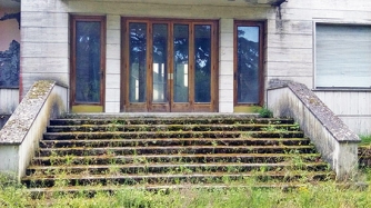 Alloggio abusivo nelle ex Terme Inps