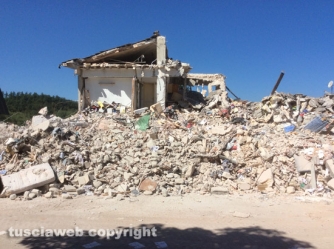 Terremoto - Amatrice distrutta