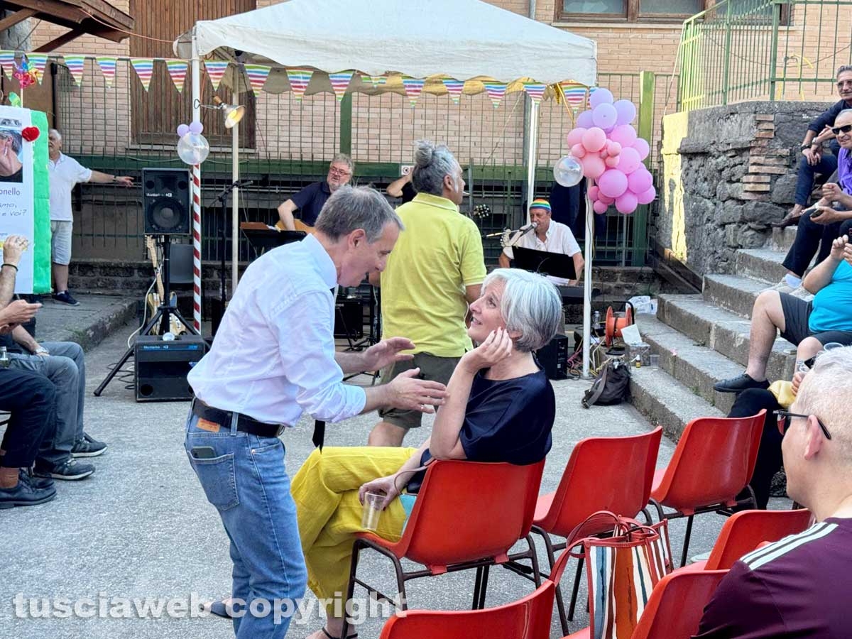 Viterbo - Antonello Ricci e Adriana Paolini si sposano ed è festa