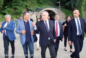 Antonio Tajani a spasso in città