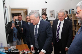 Antonio Tajani nella redazione di Tusciaweb