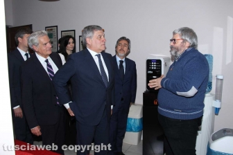 Antonio Tajani nella redazione di Tusciaweb