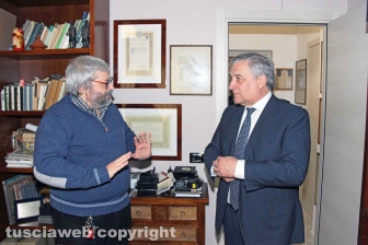 Antonio Tajani nella redazione di Tusciaweb