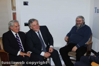 Antonio Tajani nella redazione di Tusciaweb