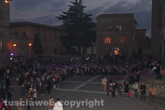Viterbo - Aperta la porta santa del Giubileo