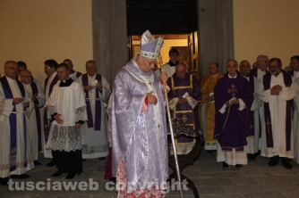 Viterbo - Aperta la porta santa del Giubileo