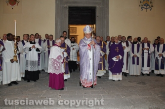 Viterbo - Aperta la porta santa del Giubileo