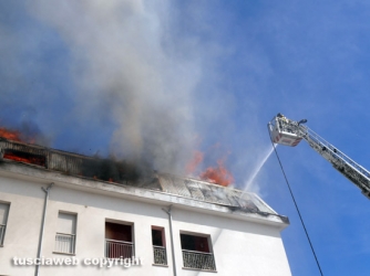 Appartamenti in fiamme in centro