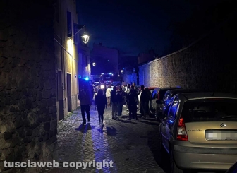 Viterbo - Appartamento in fiamme a Pianoscarano