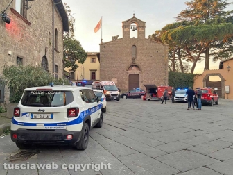 Appartamento in fiamme a via dei Pellegrini