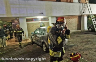 Viterbo - Incendio in via Monte Amiata