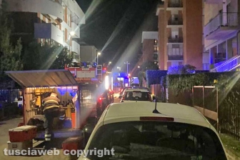 Viterbo - Incendio in via Monte Amiata