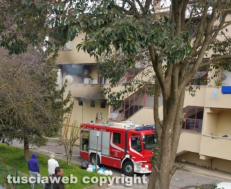 Monterosi - Appartamento in fiamme