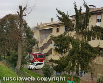 Monterosi - Appartamento in fiamme
