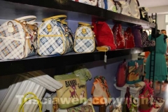 Apre \"Piccole donne\" a piazza della Rocca