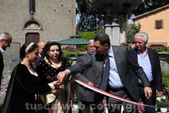 Il taglio del nastro