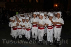Archi lucenti in trionfo