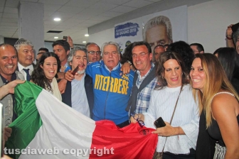 Arena sindaco, la festa in piazza