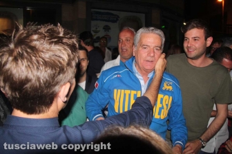 Arena sindaco, la festa in piazza