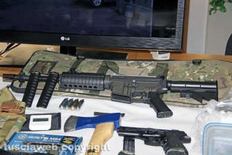 Armi, ordigni ed esplosivo: l'arresto di Denis Illarionov