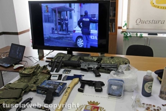 Armi, ordigni ed esplosivo: l'arresto di Denis Illarionov