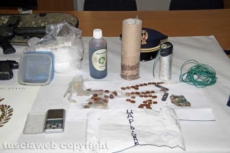 Armi, ordigni ed esplosivo: l'arresto di Denis Illarionov