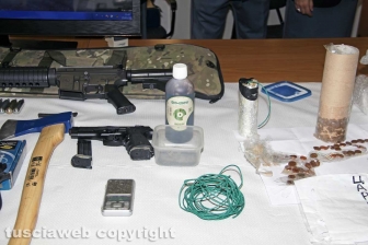 Armi, ordigni ed esplosivo: l'arresto di Denis Illarionov