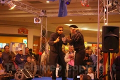 13esimo anniversario del centro commerciale Tuscia -Il Moralizzatore (Filippo Roma) e il Supermenestrello (Andrea Agresti)