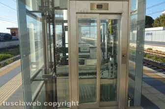 Stazione di Tarquinia - Uno degli ascensori