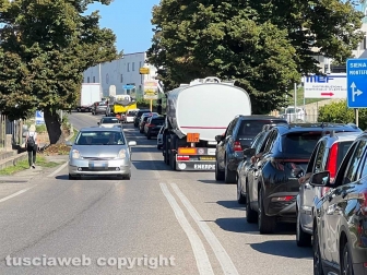 Viterbo - Asfaltatura Cassia Nord - Traffico in tilt