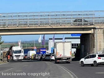 Viterbo - Asfaltatura Cassia Nord - Traffico in tilt