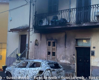 Bassano Romano - Auto in fiamme
