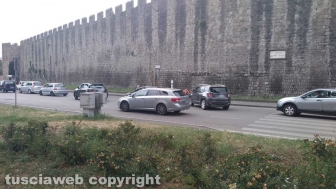 Viterbo - Traffico a piazzale Gramsci